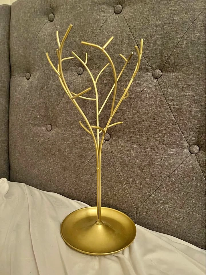 Tree Jewellery Stand