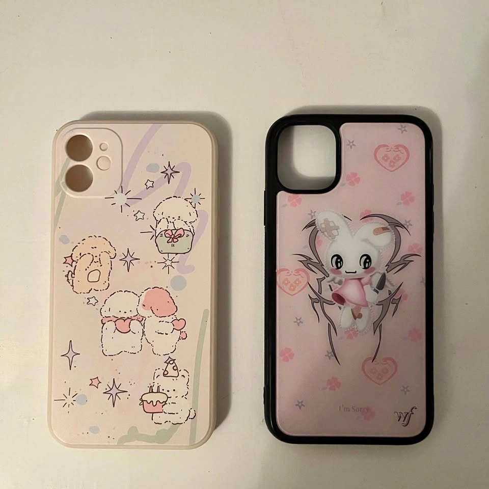 2 iPhone 11 Cases