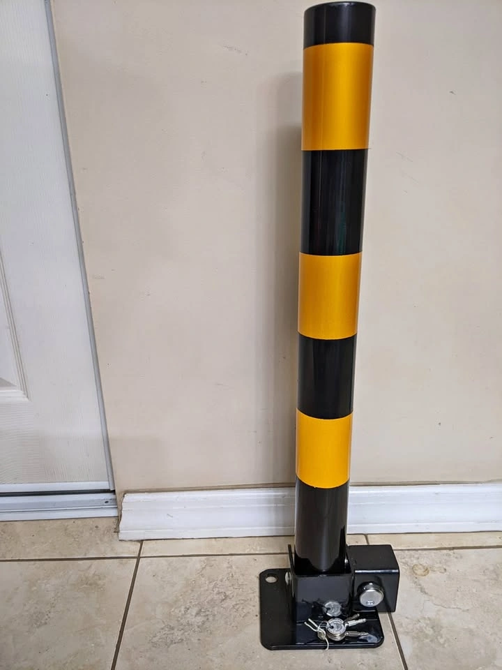 Car Parking Lock Bollard