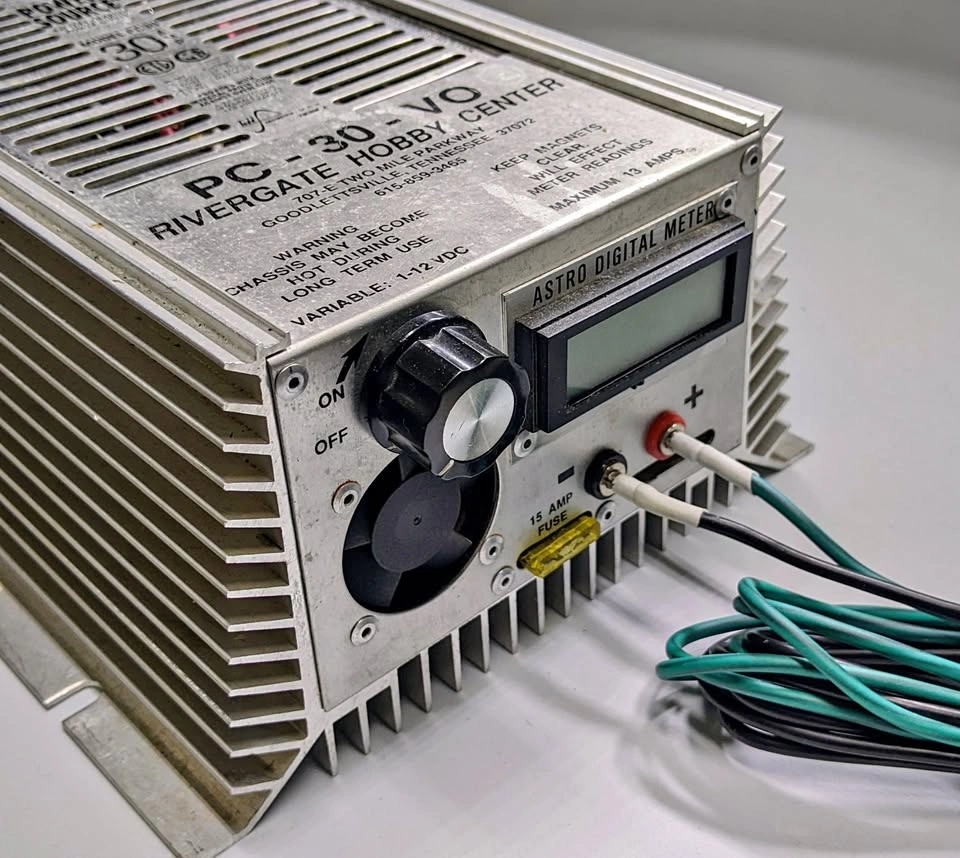 110AC-to-12V DC converter