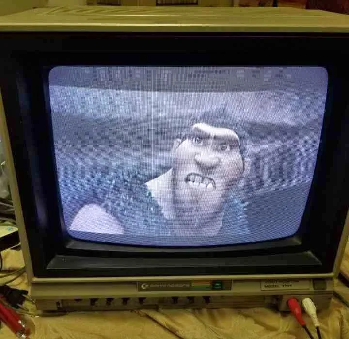 VTG COMMODORE 64 MONITOR MODEL 1701 WORKING *CRACK* thumbnail