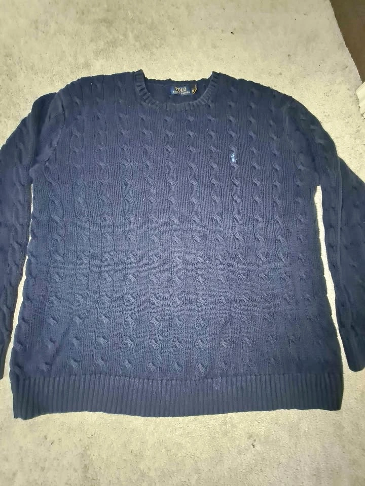 Spring polo sweater
