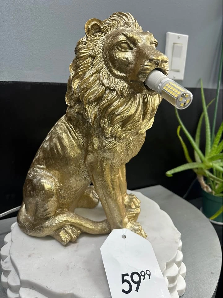 Golden Lion Lamp Homesense Karma w Tags - photo 3