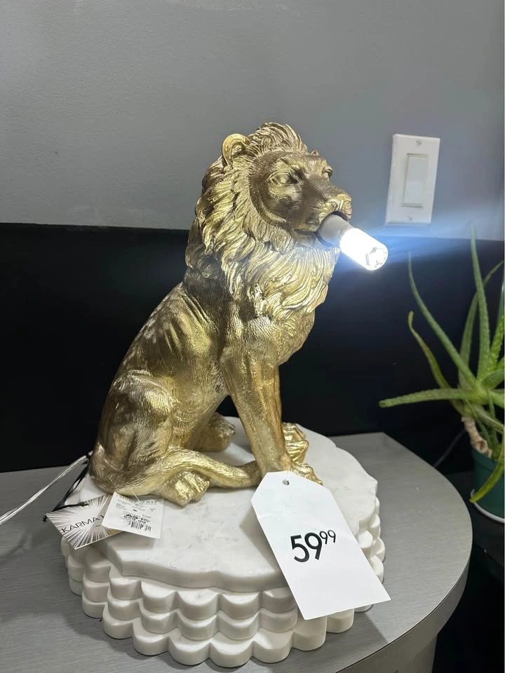 Golden Lion Lamp Homesense Karma w Tags - photo 4