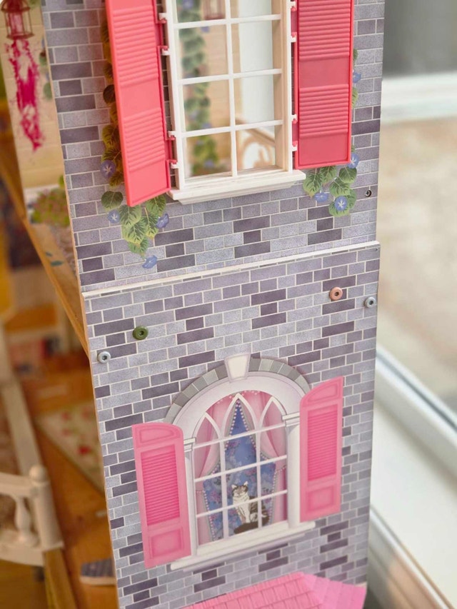Doll House - photo 4