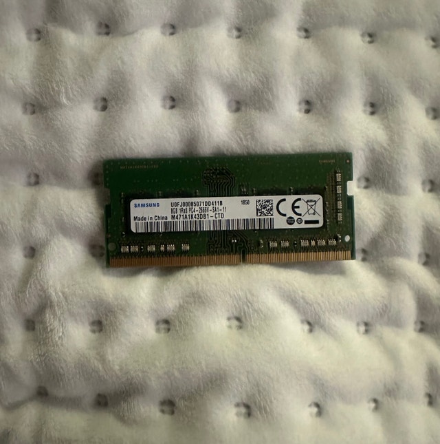 Samsung 8GB DDR4 RAM Stick