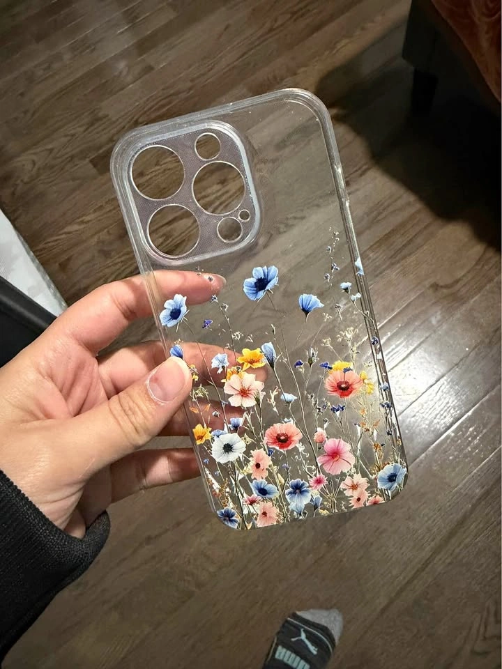 iPhone 14 Pro Case - Floral Design