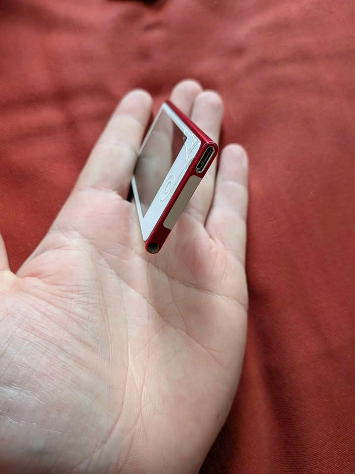 iPod nano 7th Gen - photo 4