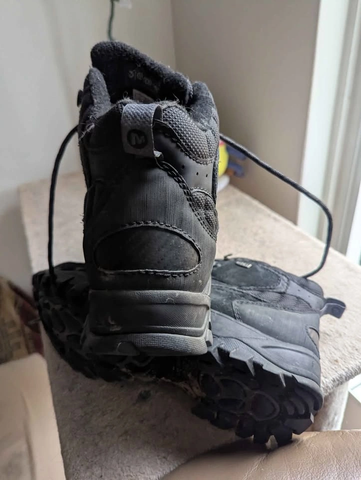Merrell Waterproof Winter Hikers - Men's Size 12 - photo 3