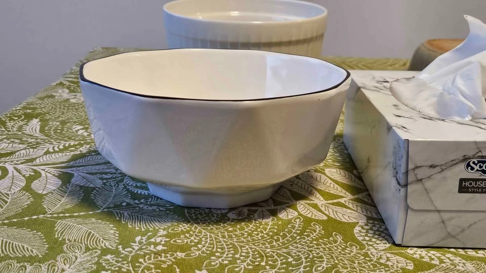 BULK DEAL - 5 Oven-Safe Dishes - photo 3