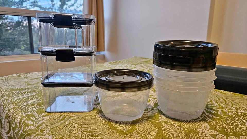 Plastic Tupperware Storage Container (BULK DEAL)
