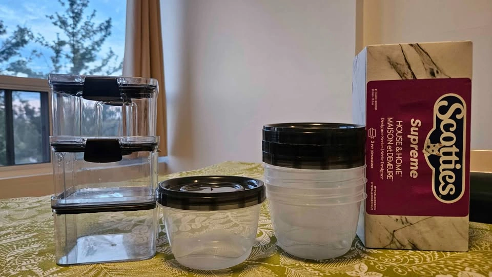 Plastic Tupperware Storage Container (BULK DEAL) - photo 2