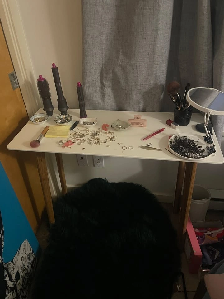 Modern Makeup Table / Console / Stand - photo 5