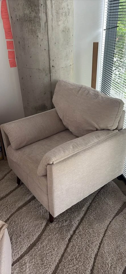 Grey Cozy Reading Armchair - photo 2