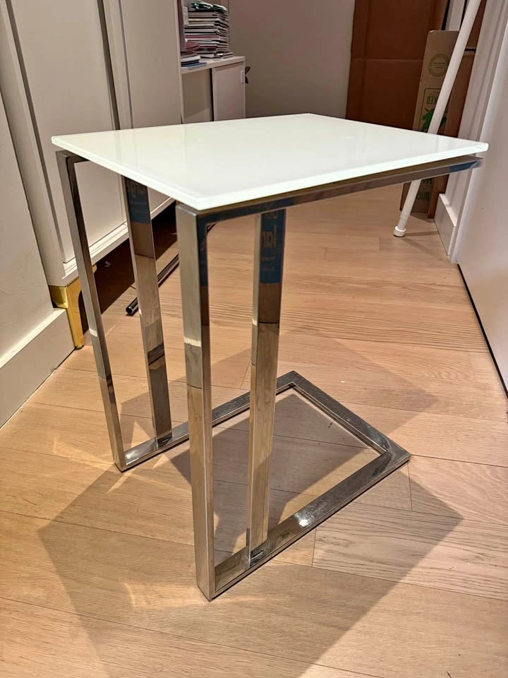 Modani Modern C-Table White Glass Top Chrome Frame