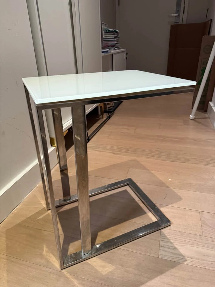 Modani Modern C-Table White Glass Top Chrome Frame - photo 5