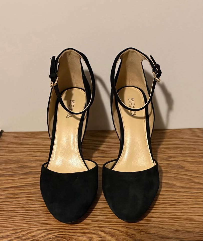 Michael Kors Georgia Heels - photo 3