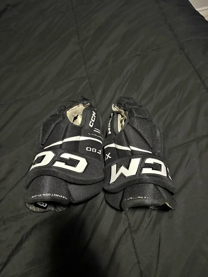 CCM Tacks 14 inch Hockey Gloves