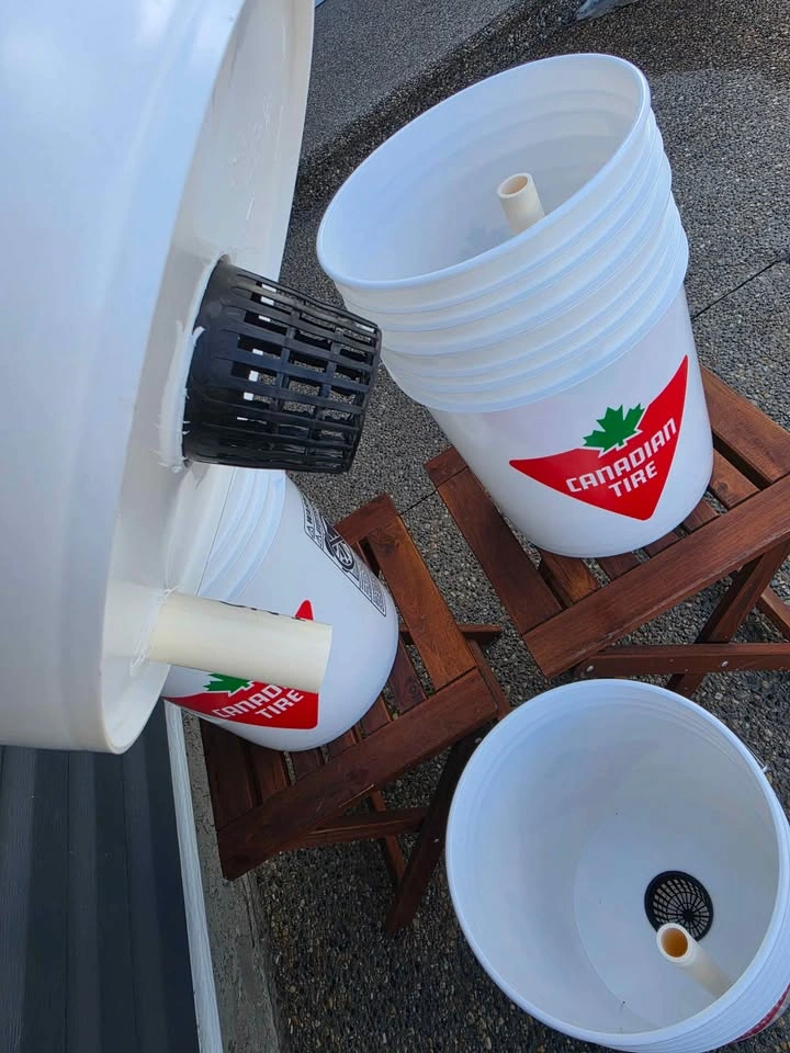 Self Watering 5 Gallon Planter - photo 3
