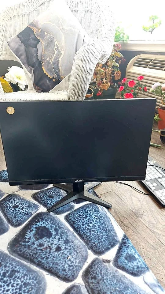 1080P 60Hz IPS Display, 20-21 Inch