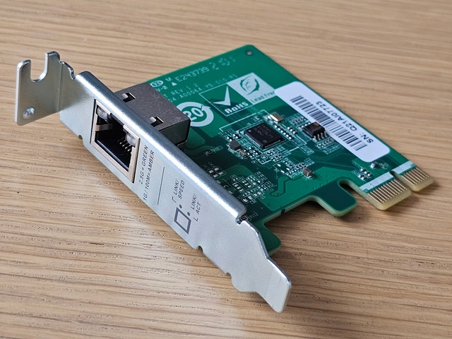 QNAP QXG-2G1T-I225 2.5GbE PCIe Card - Like New