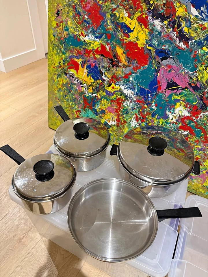 Stainless Steel Pots & Pan Set – 4 Pots + Frying Pan (With Lids)