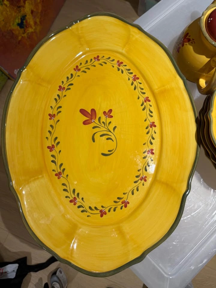 Hand-Painted Yellow Tea & Serving Set - photo 3