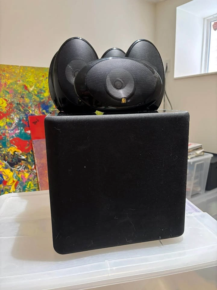 KEF 5.1 Speaker System + Yamaha Receiver – Complete Home Theater - photo 5