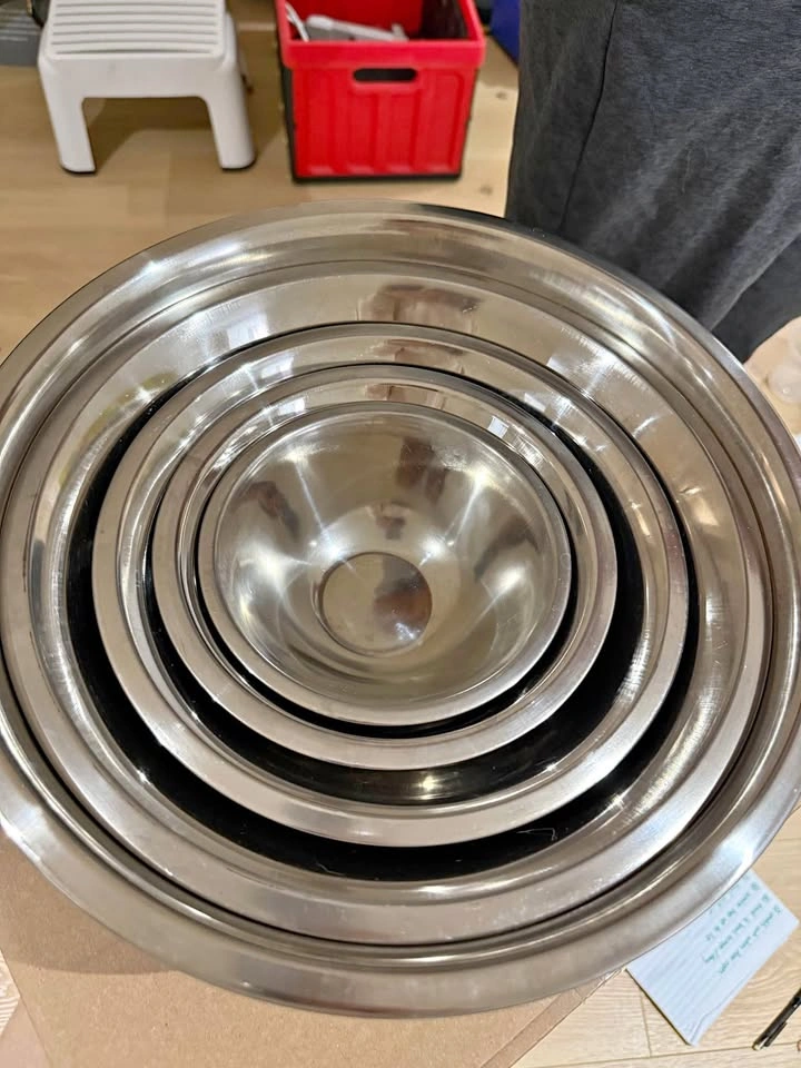 Set of 5 Stainless Steel Mixing Bowls – Nested Set