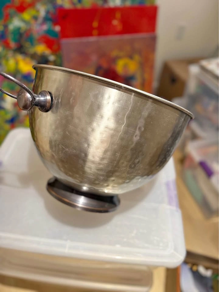 Extra Large Champagne Bucket / Wine Chiller – Hammered Metal – V