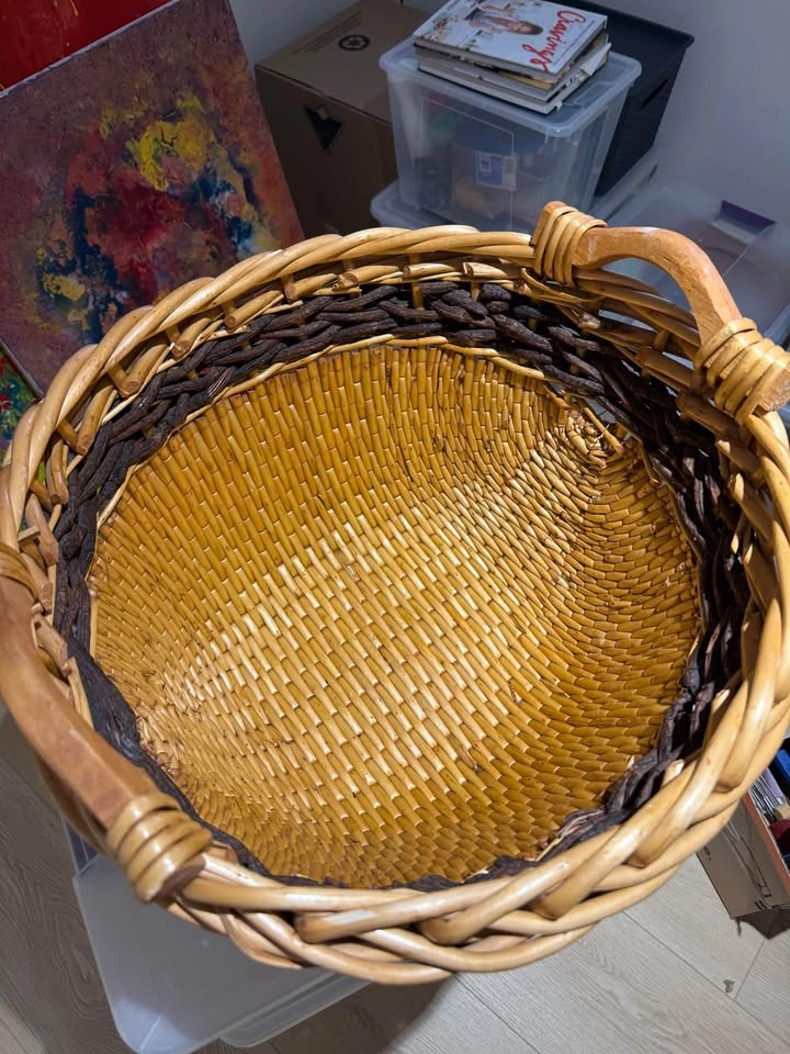 Woven Wicker Basket with Handles – Decorative Storage / Gift Bas - photo 2