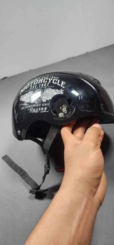 DAVID Black Motorcycle Helmet - photo 2
