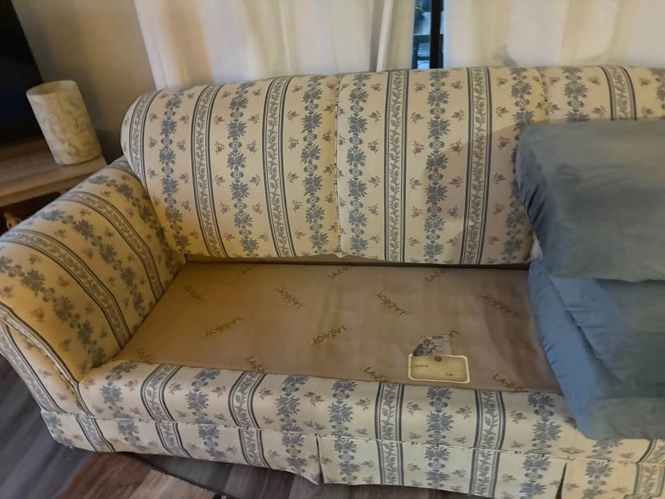 Sofa Couch Lazy Boy - photo 5