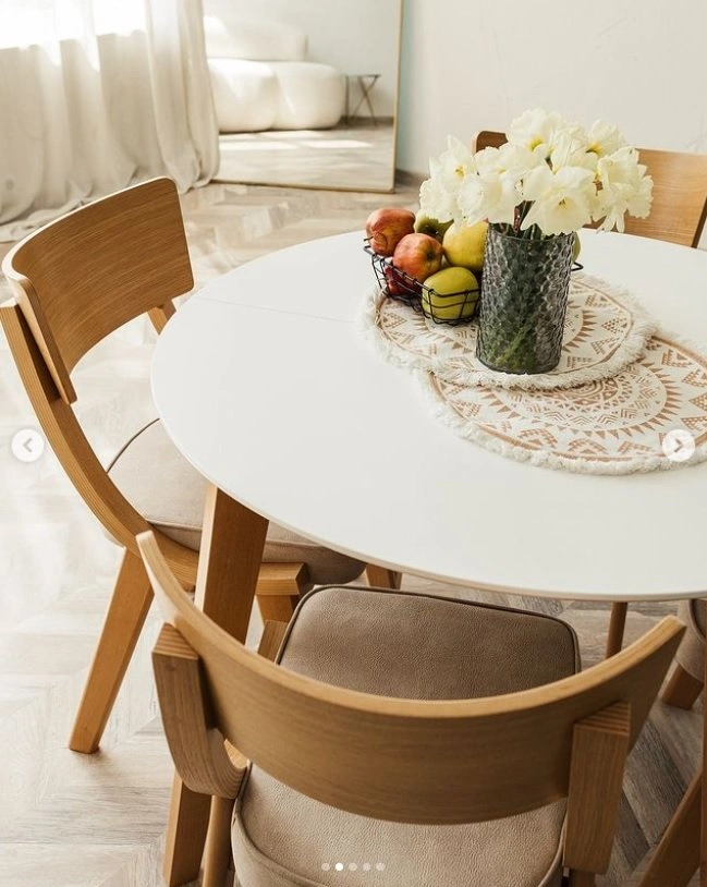 New Circle Dining Table on Sale - photo 3