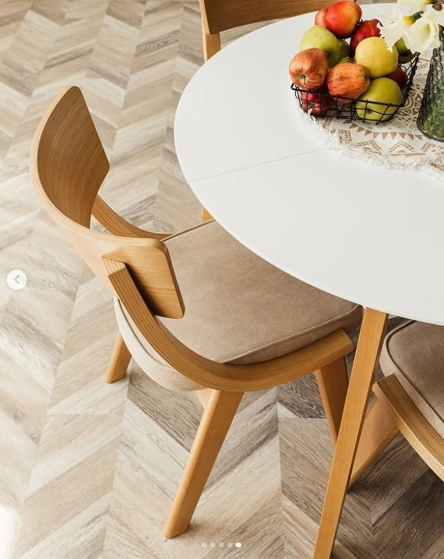 New Circle Dining Table on Sale - photo 5