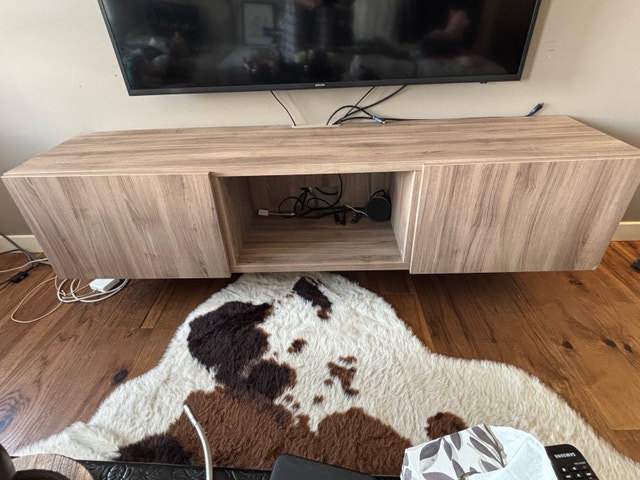 Besta TV Console