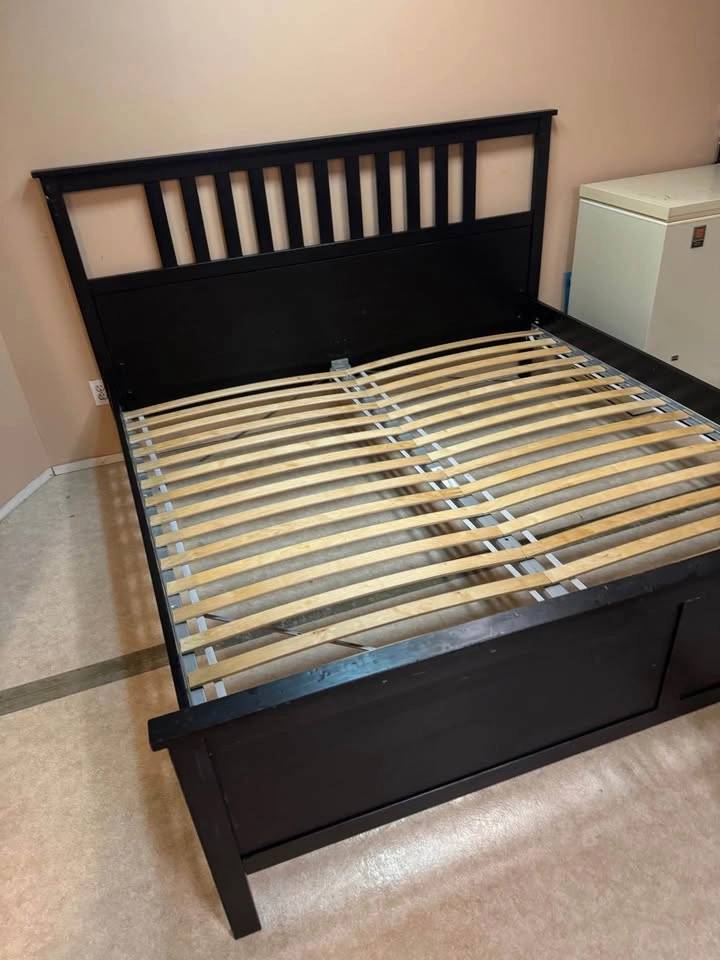 King Size Bed - IKEA Hemnes - photo 2