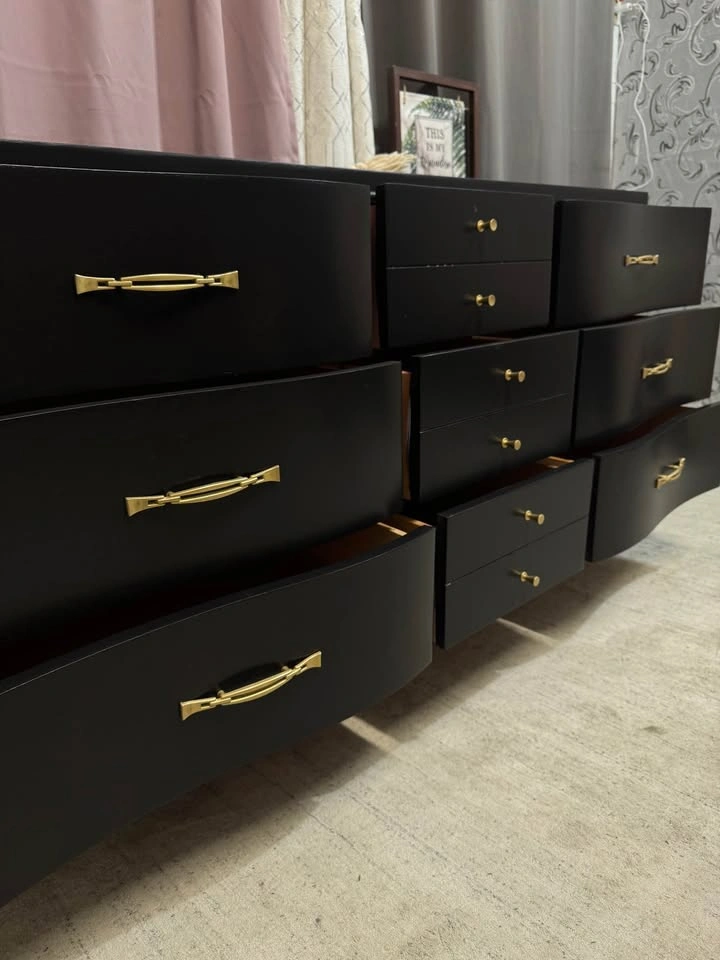 Vintage dresser for sale - refinished - photo 3