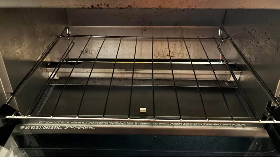 Black & Decker Toast-R-Oven - GUC image indicator(5)