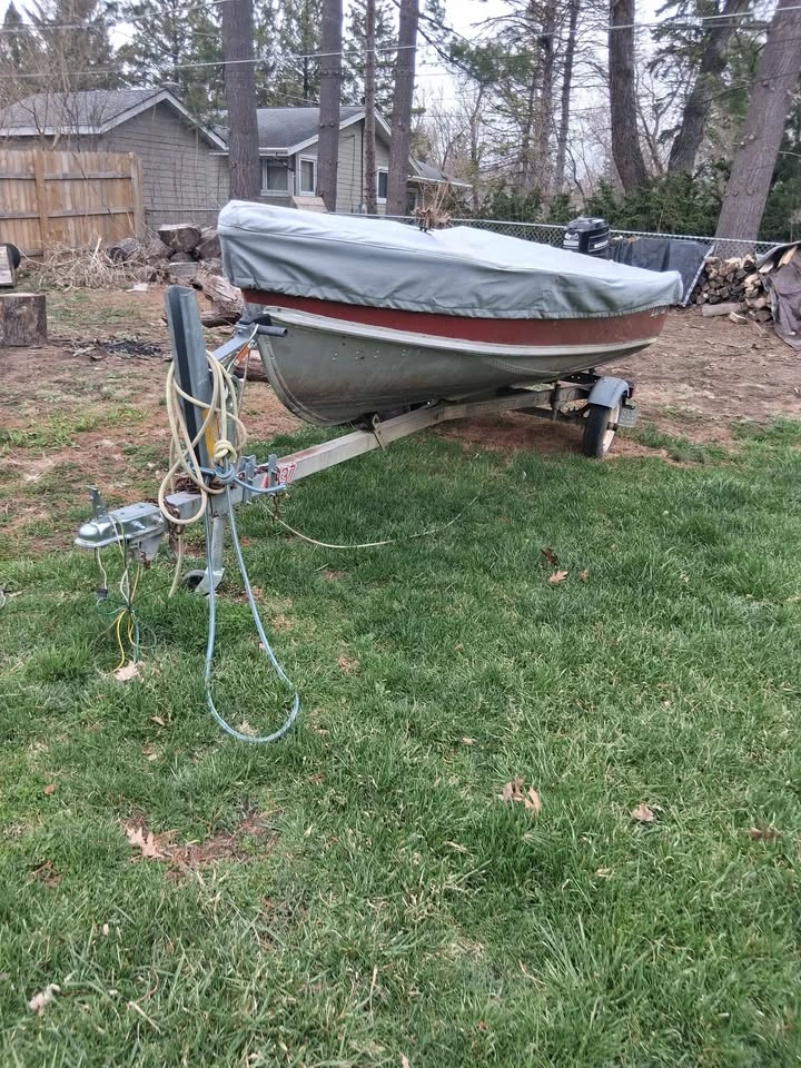 1987 Lund Boat with Motor and Trolling Motors - photo 3