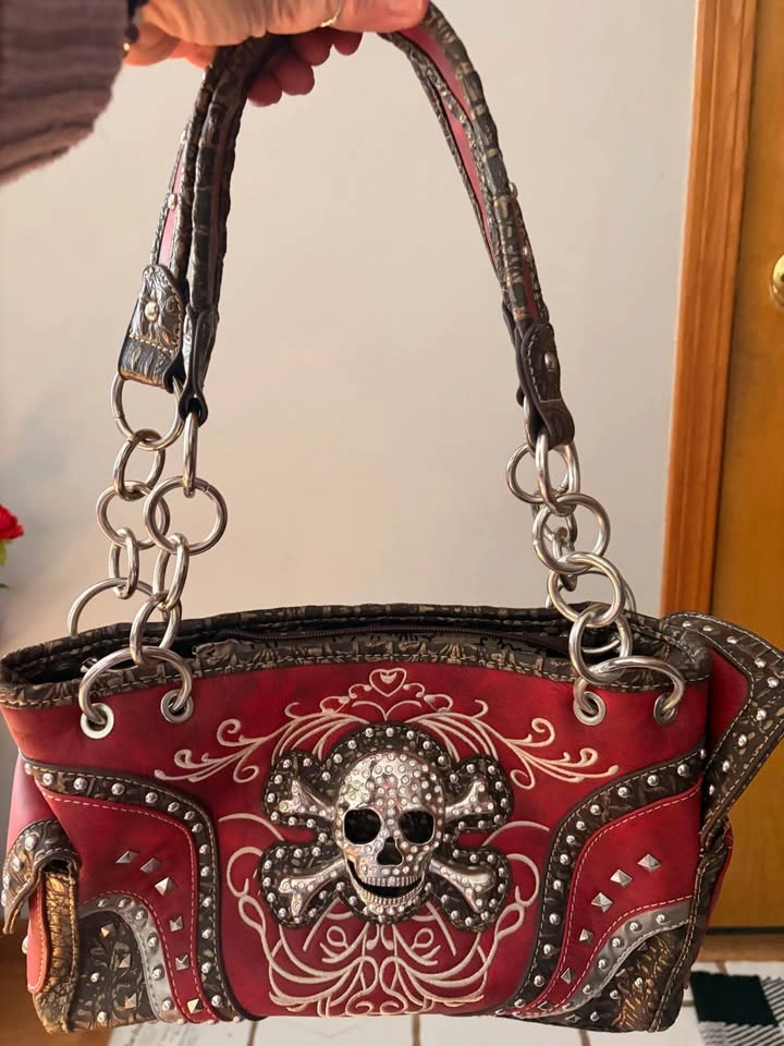 Skull purse - photo 3