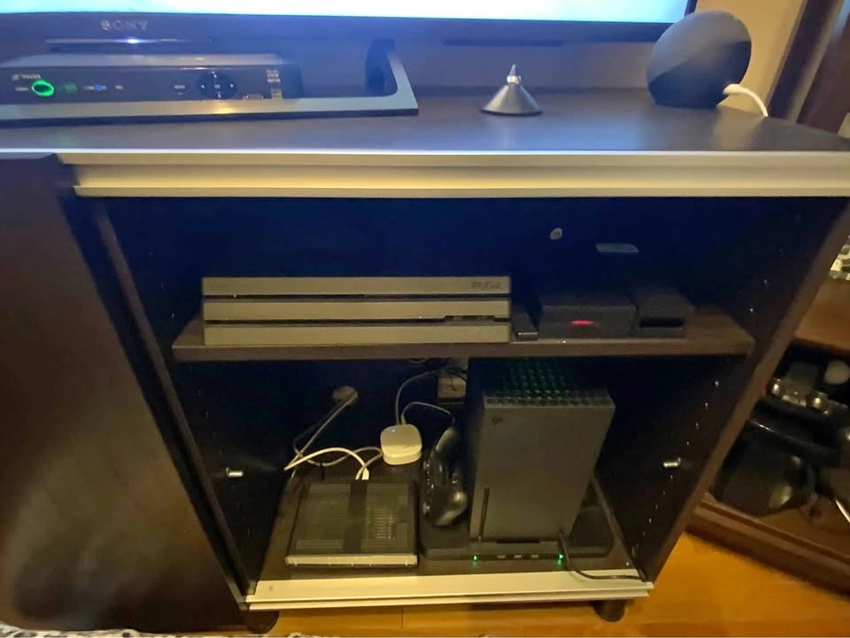 PS4 & VR Bundle with Games and Accessories