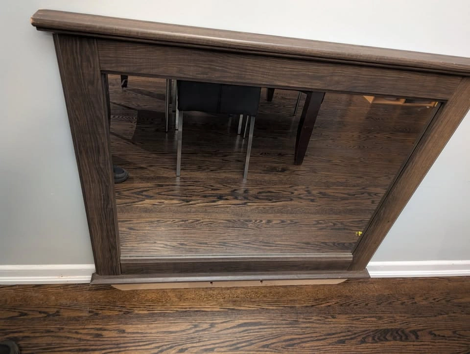 Dresser Mirror by Ashley Furniture - photo 2