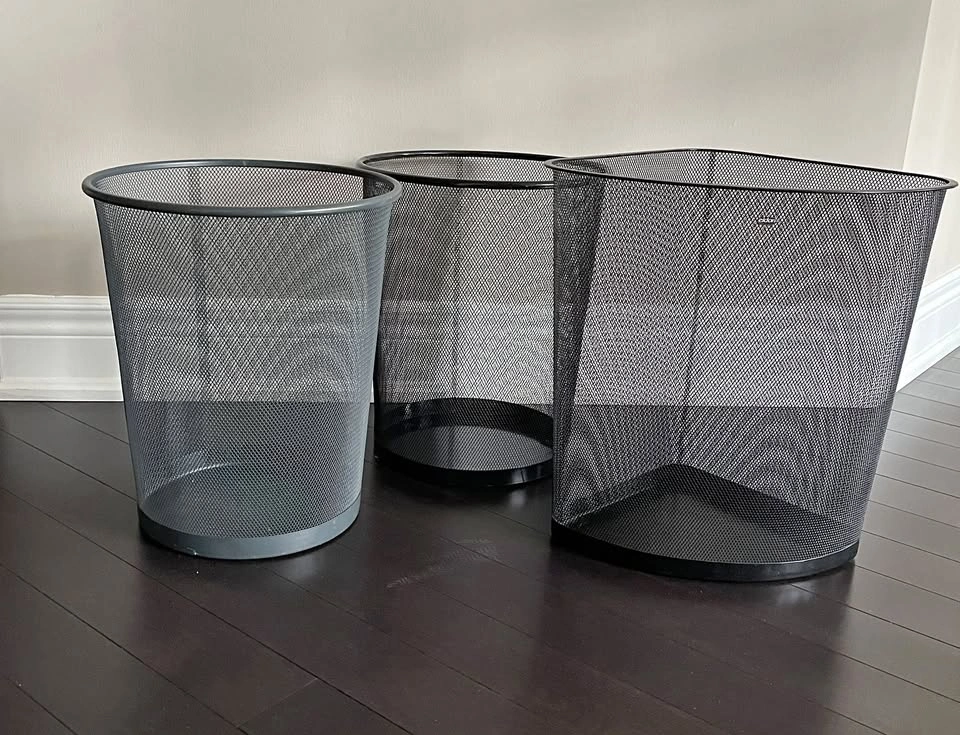 Set of 3 Wire Mesh Garbage Bins – Excellent Condition