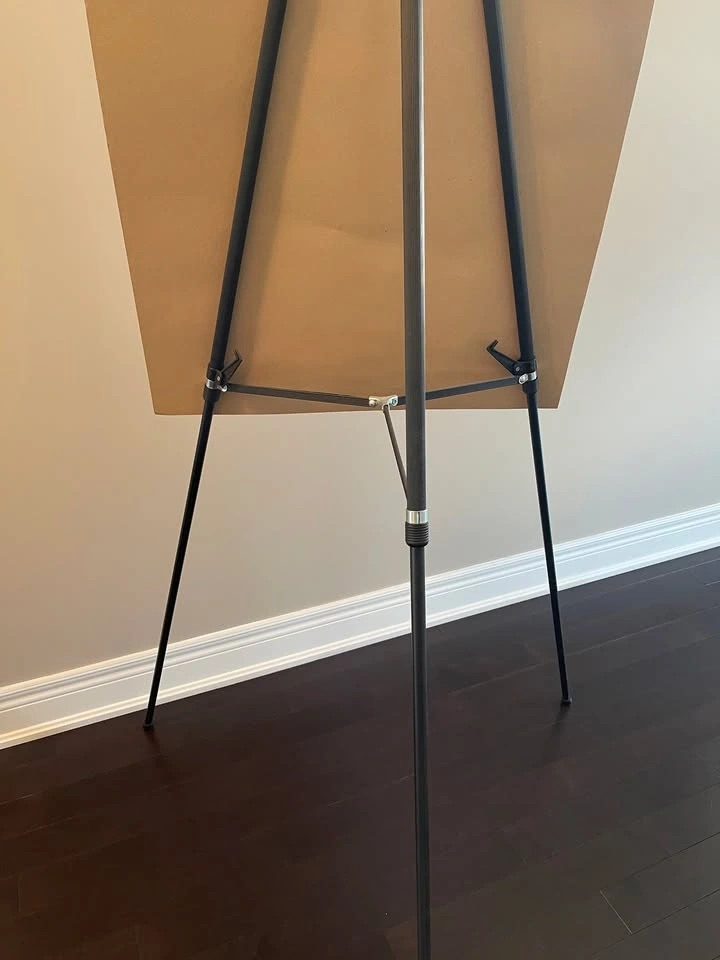 Flip Chart / Whiteboard Easel - Excellent Condition - Moving Sal - photo 2