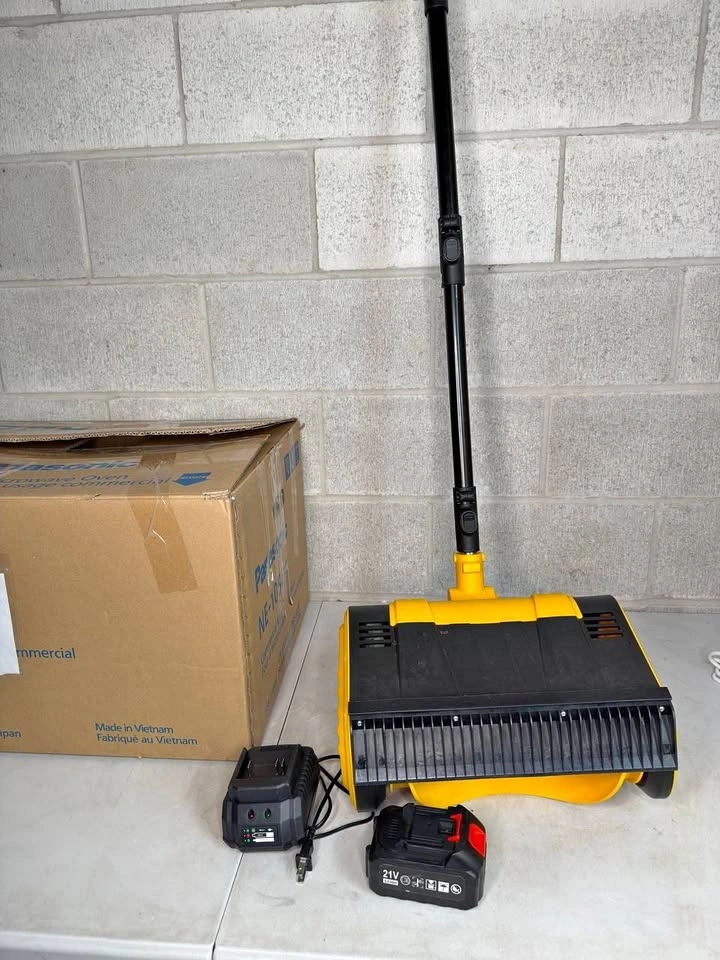 SXGSXG Electric Snow Shovel for De-Walt 20V Max Battery, 11" Bru