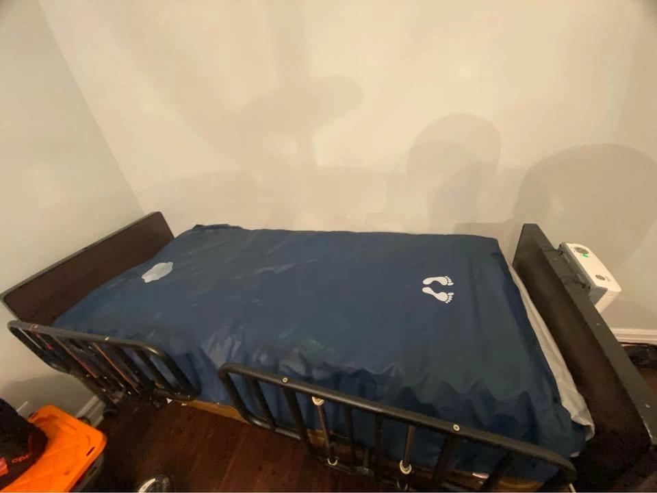 Elderly Adjustable Bed - photo 2