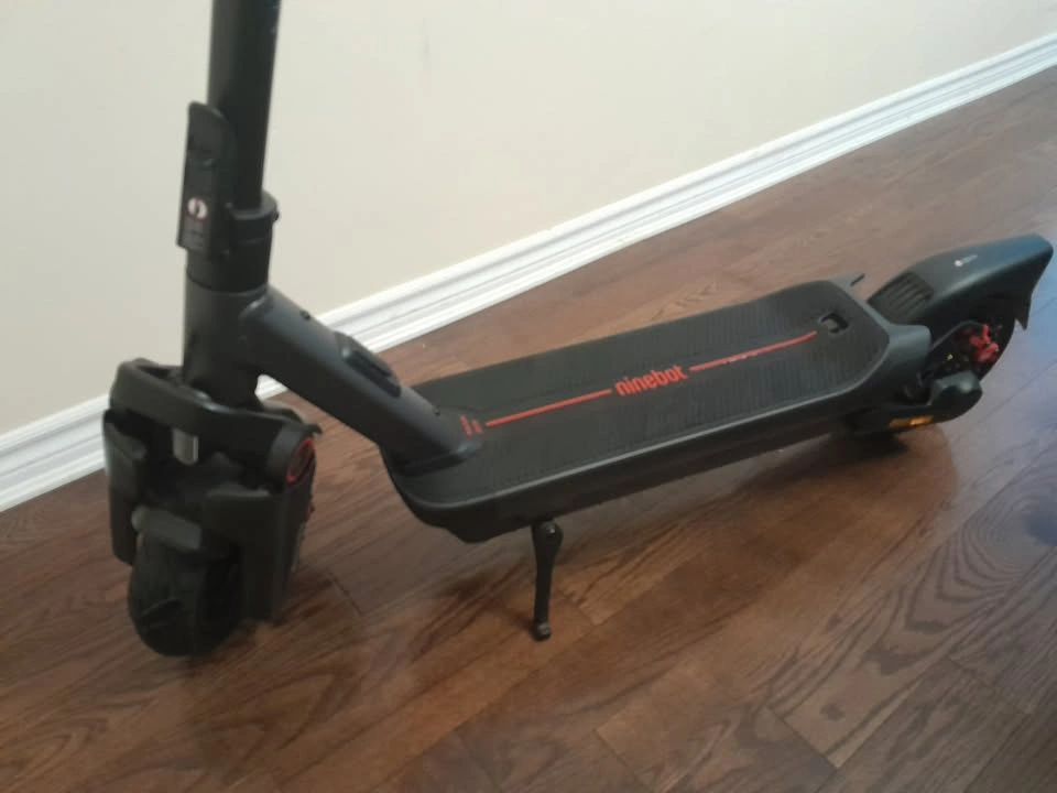 Like New Segway Ninebot KickScooter Max G3 - photo 4