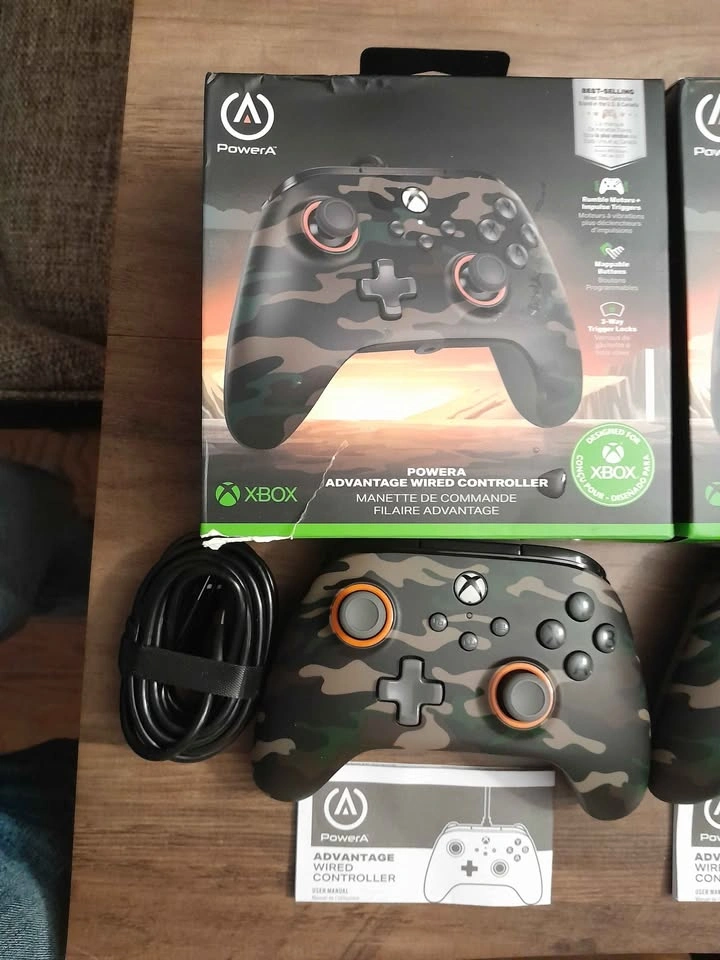 Xbox Power A Controllers & Airlite Headset Bundle - photo 5