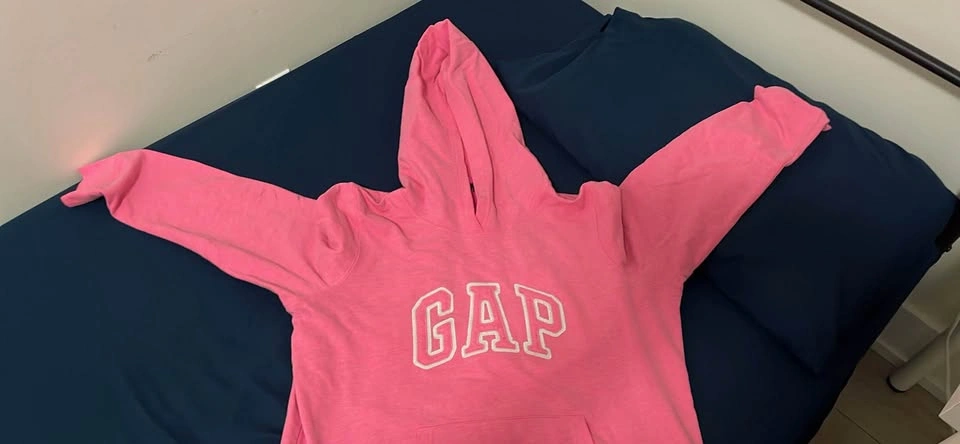 GAP pink logo hoodie - photo 2